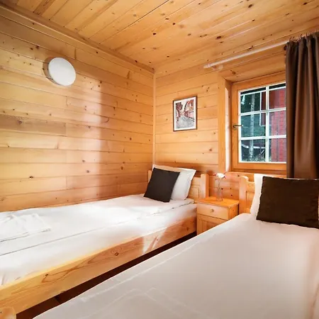Hotel Moura Mountain & 4*