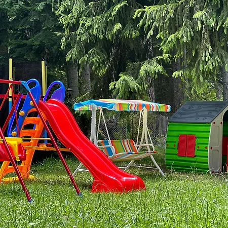 מלון Moura Mountain & בורובץ