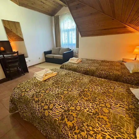 Moura Mountain & Spa 4*