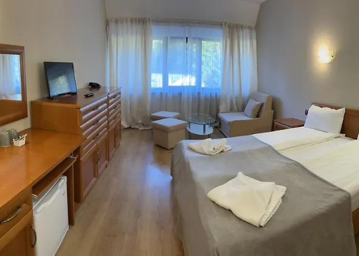 Moura Mountain & Borowec