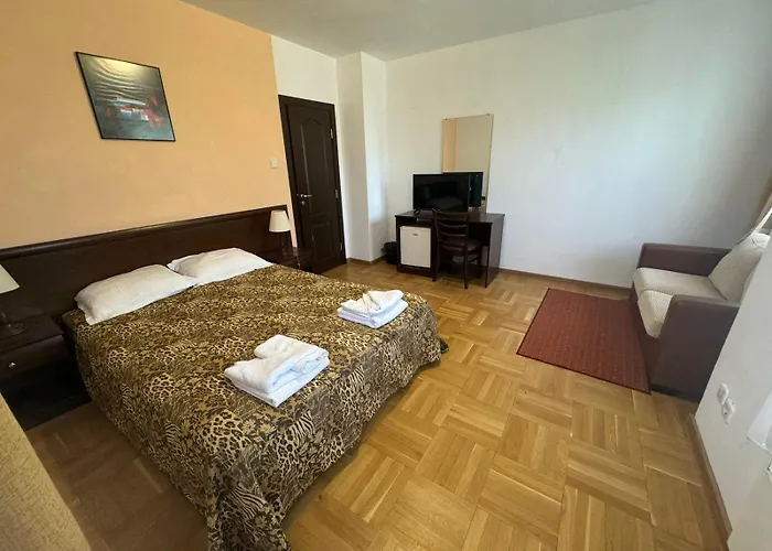 Moura Mountain & 4* Borowec