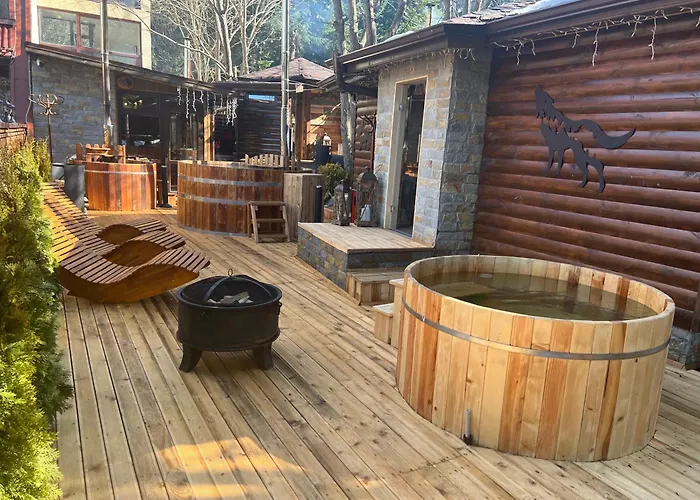 Hotel Moura Mountain & 4*